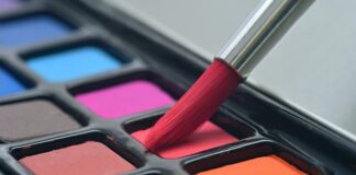 Jak malować drewno Lakierobejcą?