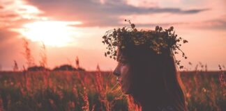 Jak samodzielnie zrobić stroik na Wszystkich Świętych?